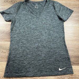Nike Tee Shirt Women M Heather Gray Dri-Fit V-Neck Sporty Athleisure Minimalist